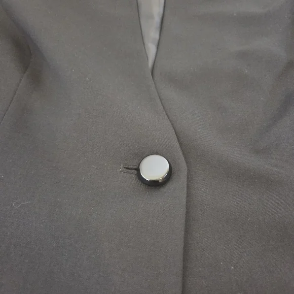 Kasper Women's Black High Neck Collarless Blazer Jacket Cuffable Sleeve Size 16W - Picture 3 of 9